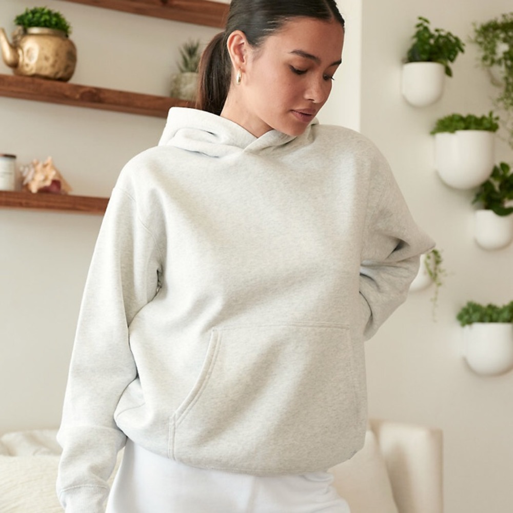 Aritzia TNA COZYAF Perfect Hoodie XS